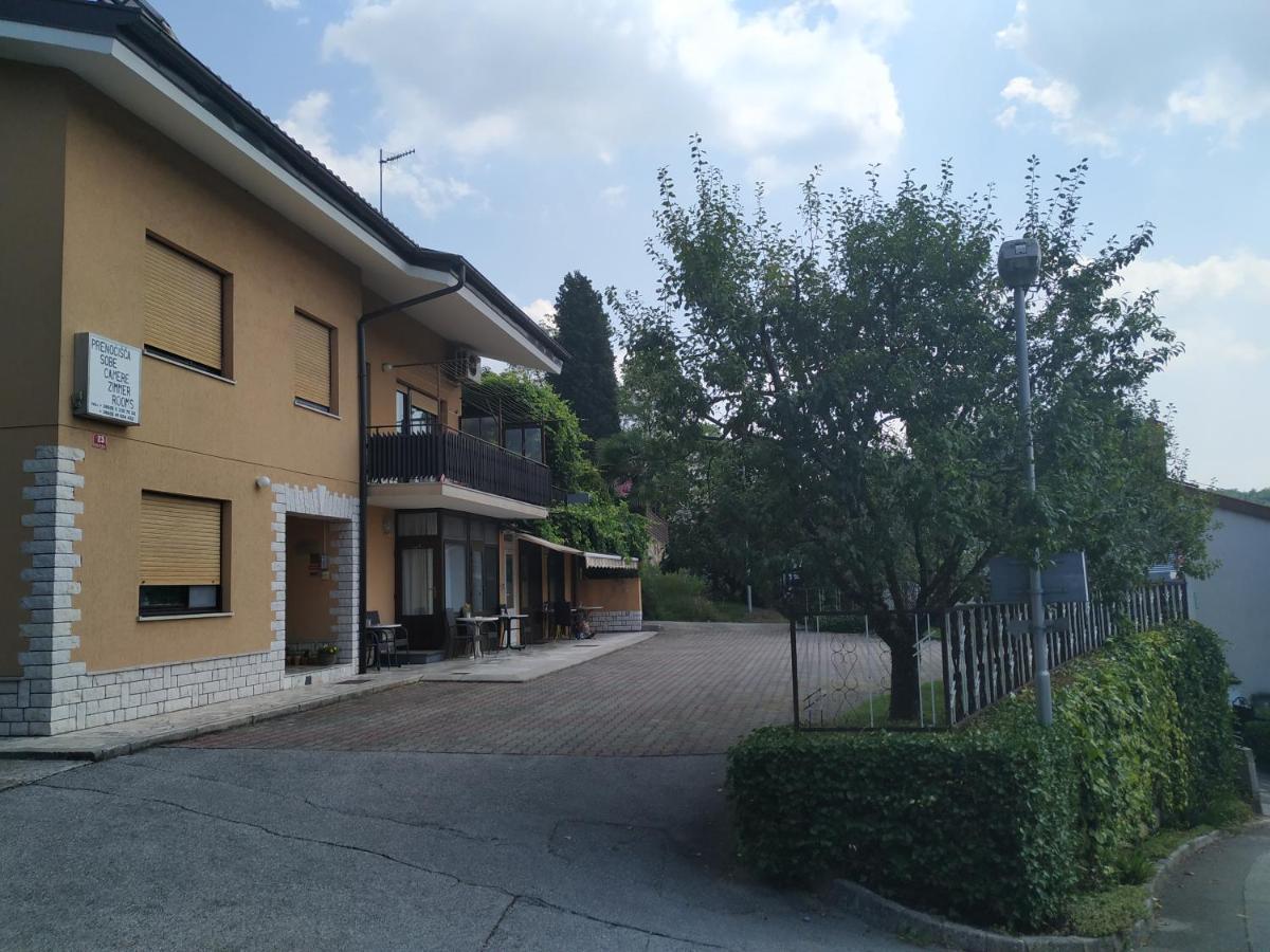 Accomodation Pertout Nova Gorica Exterior foto